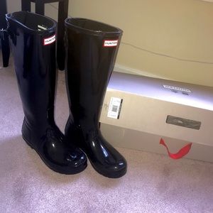 Black Wide-Calf HUNTER Boots